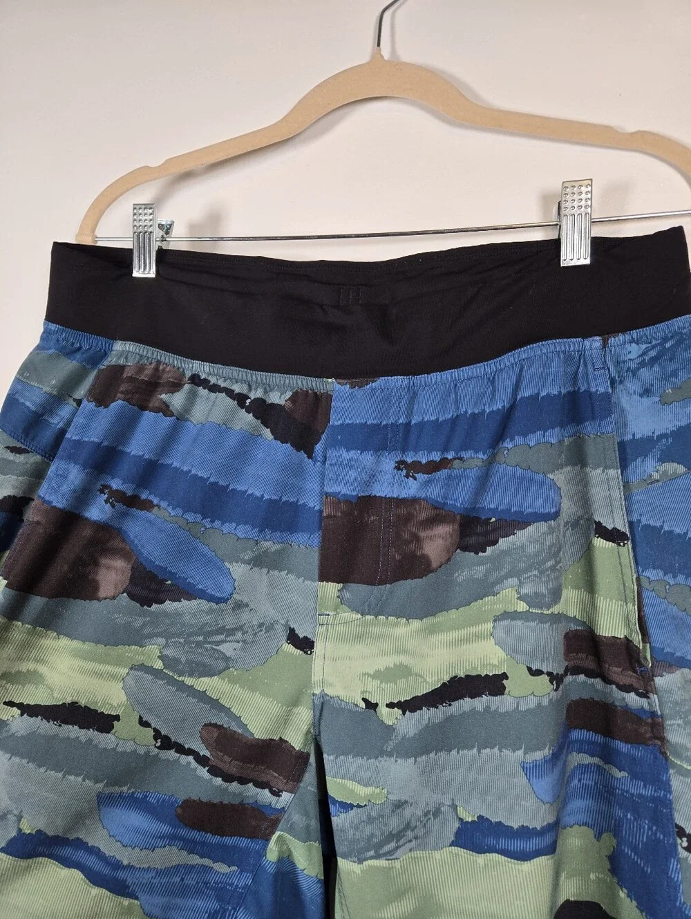 Lululemon Core Shorts Cactus Camo Desert Teal Vintage Green Mens Size Large